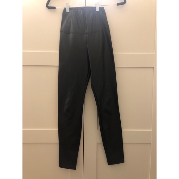 Wilfred Pants - Wilfred Daria ankle leggings NEVER WORN!